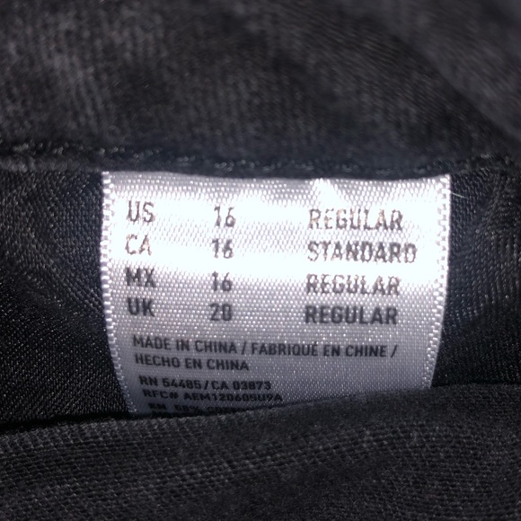 American Eagle Black High-Rise Jeggings - Picture 6 of 6